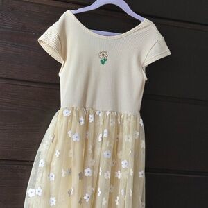 Old Navy Cream Floral Kids Dress